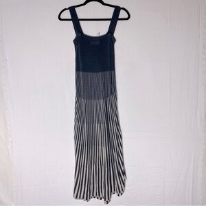 Lyly Lump By Cynthia Black Beige Striped Knit Dress XS